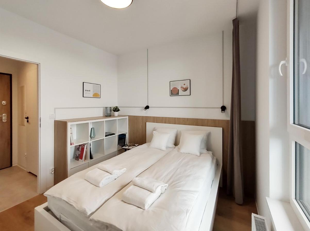Elegant 3City Apartment With Parking In Gdansk By Noclegi Renters Exterior photo
